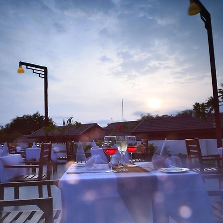 Zfreeti Hotel Nyaung-U Luaran gambar